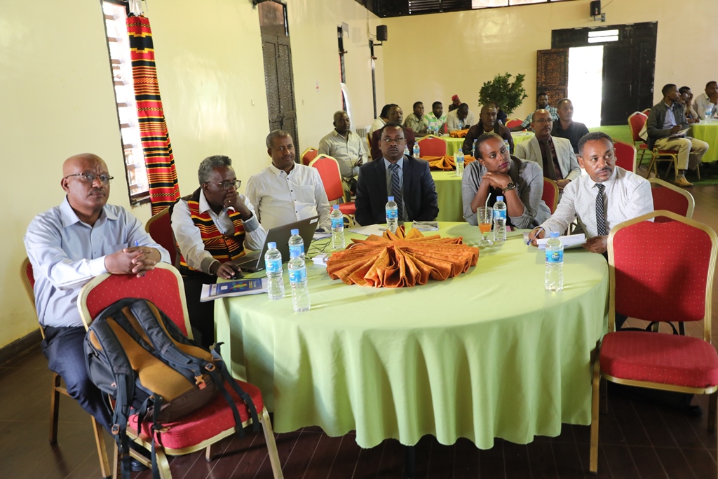 The Role and Engagement of Hailemariam & Roman Foundation (HRF) in the Sustainable Land Management Programme (SLM V) – Integrated Catchment Restoration of Lake Chamo